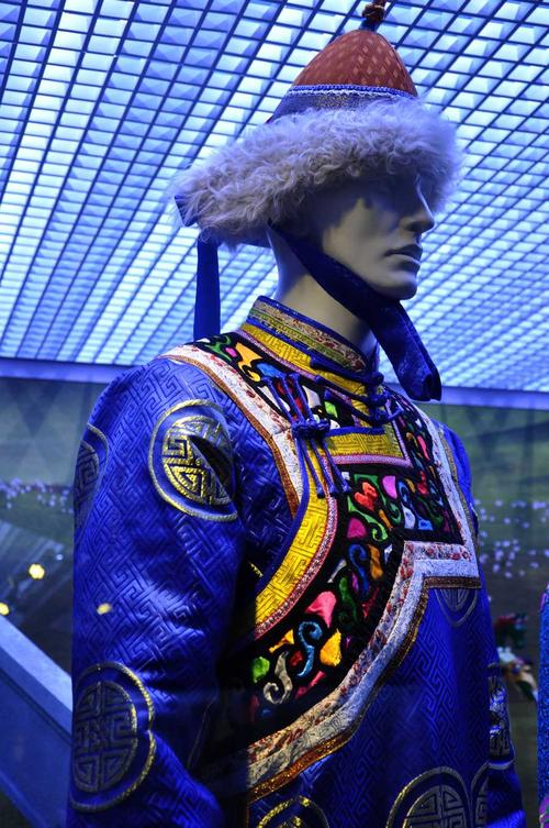 【蒙古族服饰摄影图片】上海纺织博物馆纪实摄影_太平洋电脑网摄影