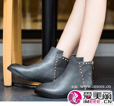 【短靴鞋子搭配】姑娘们 短靴可以穿起来啦【图】_鞋帽_爱美丽 www.imeee.cn